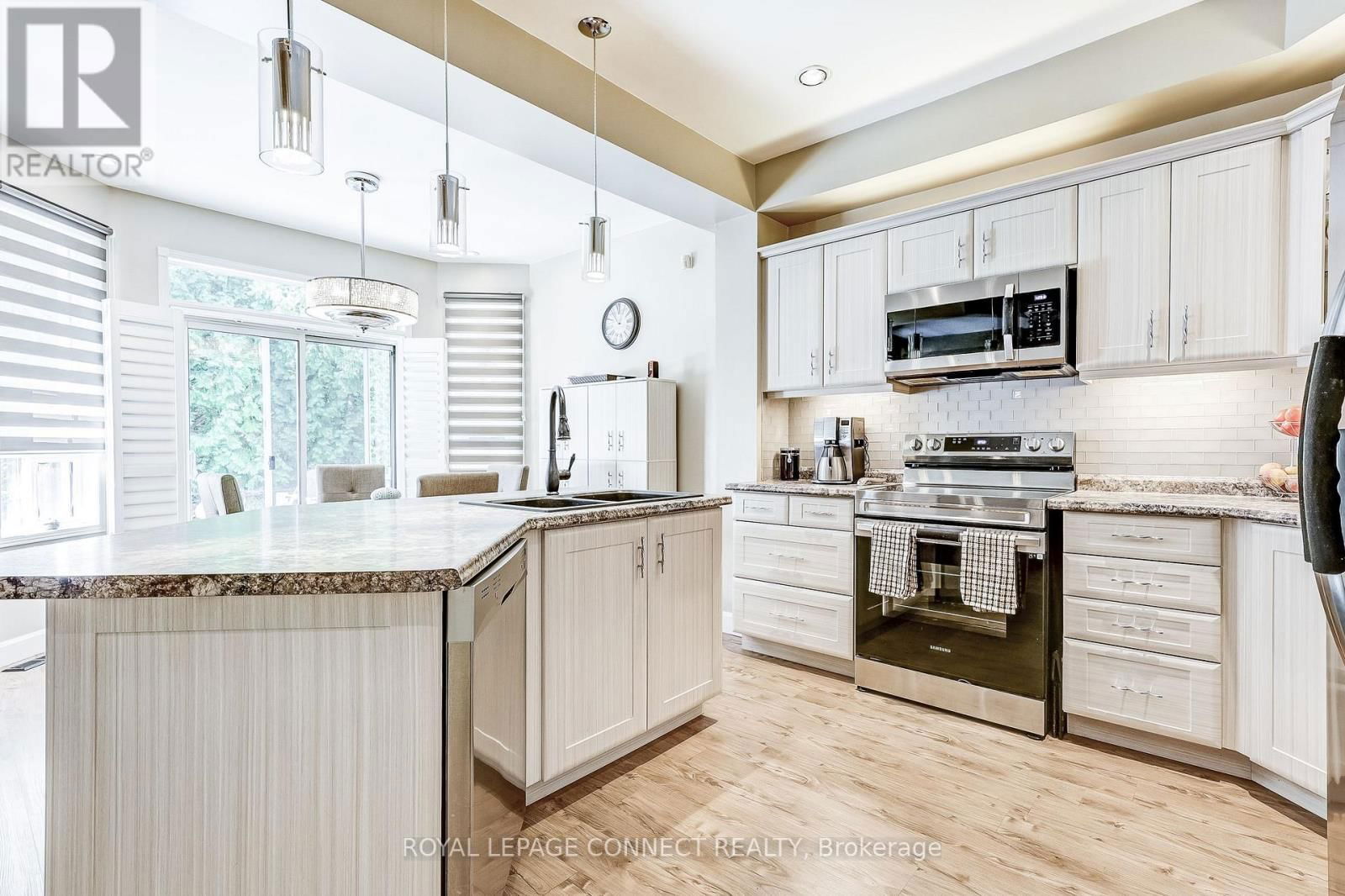 439 WOODSMERE CRESCENT EAST Image 7