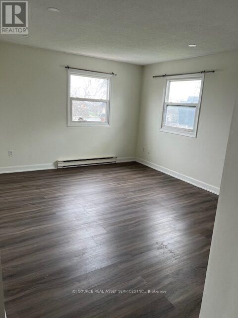 1100 SIMCOE STREET SOUTH Image 10