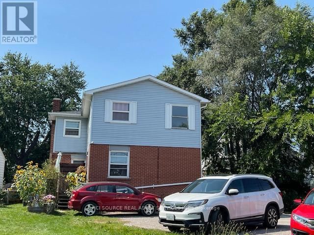 1100 SIMCOE STREET SOUTH Image 2