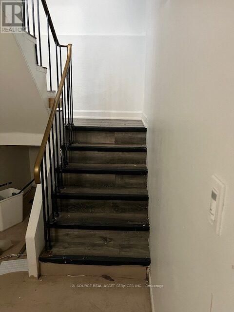 1100 SIMCOE STREET SOUTH Image 3