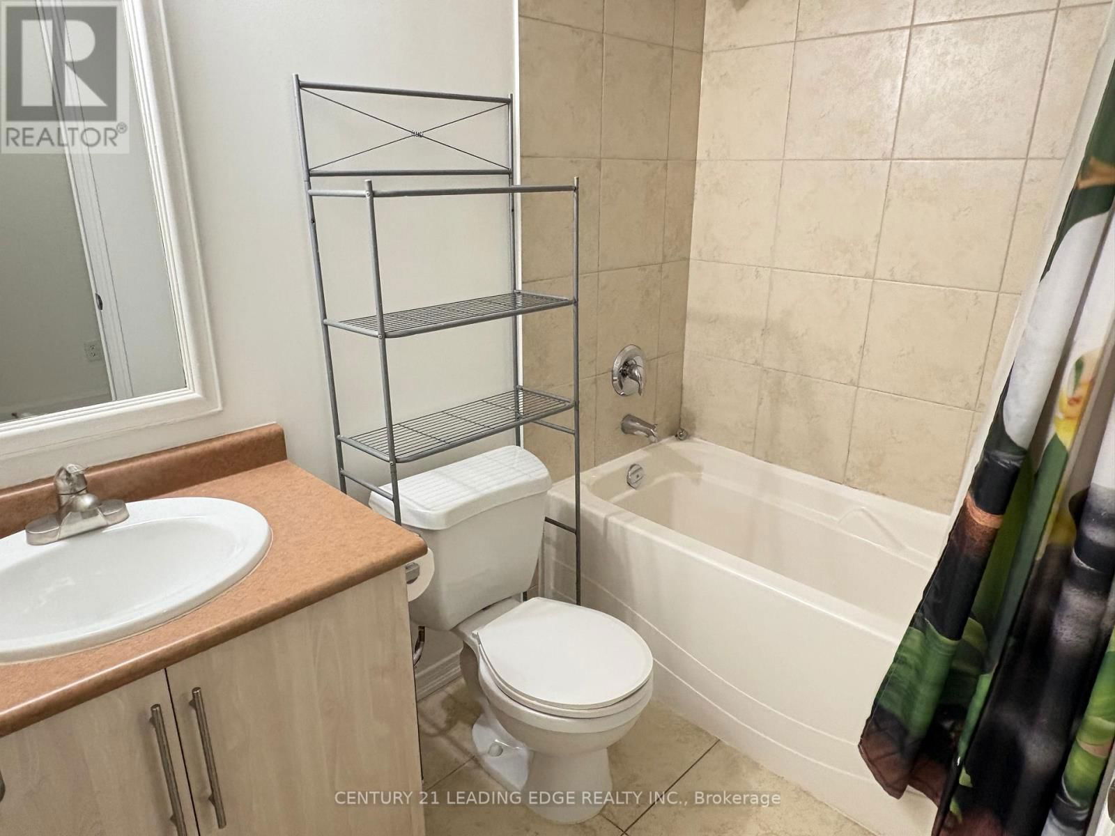 2G - 8 ROSEBANK DRIVE Image 13