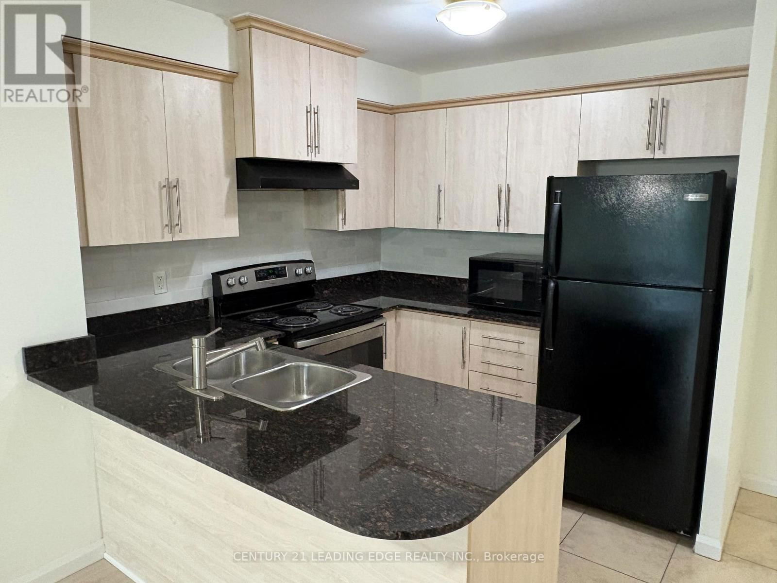 2G - 8 ROSEBANK DRIVE Image 8
