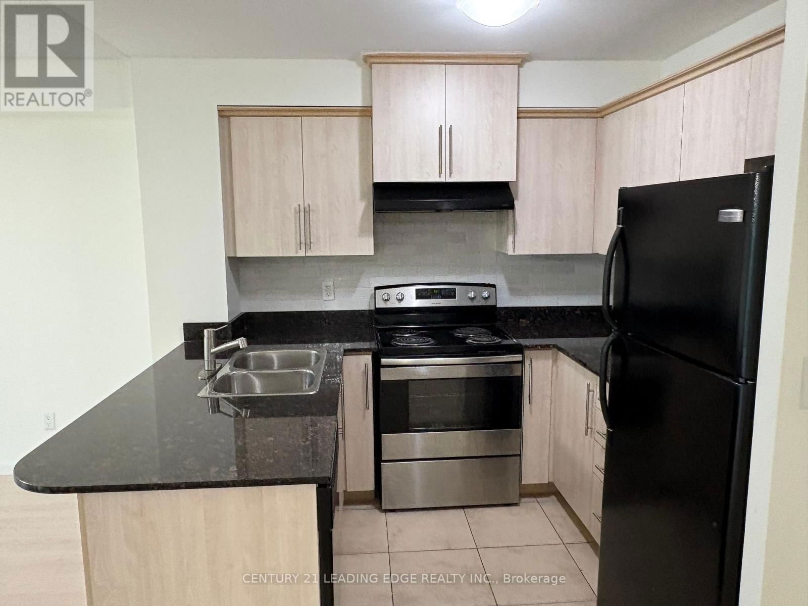 2G - 8 ROSEBANK DRIVE Image 9