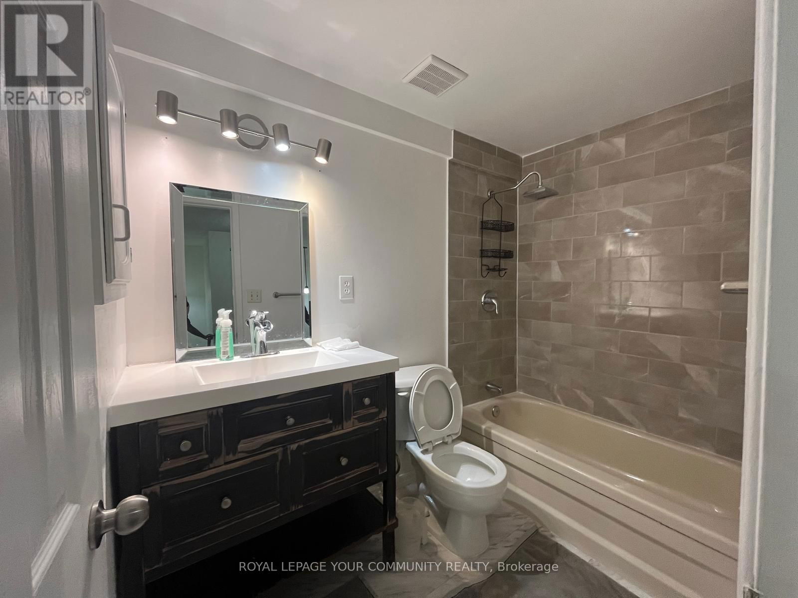 7 - 443 MANSE ROAD Image 11