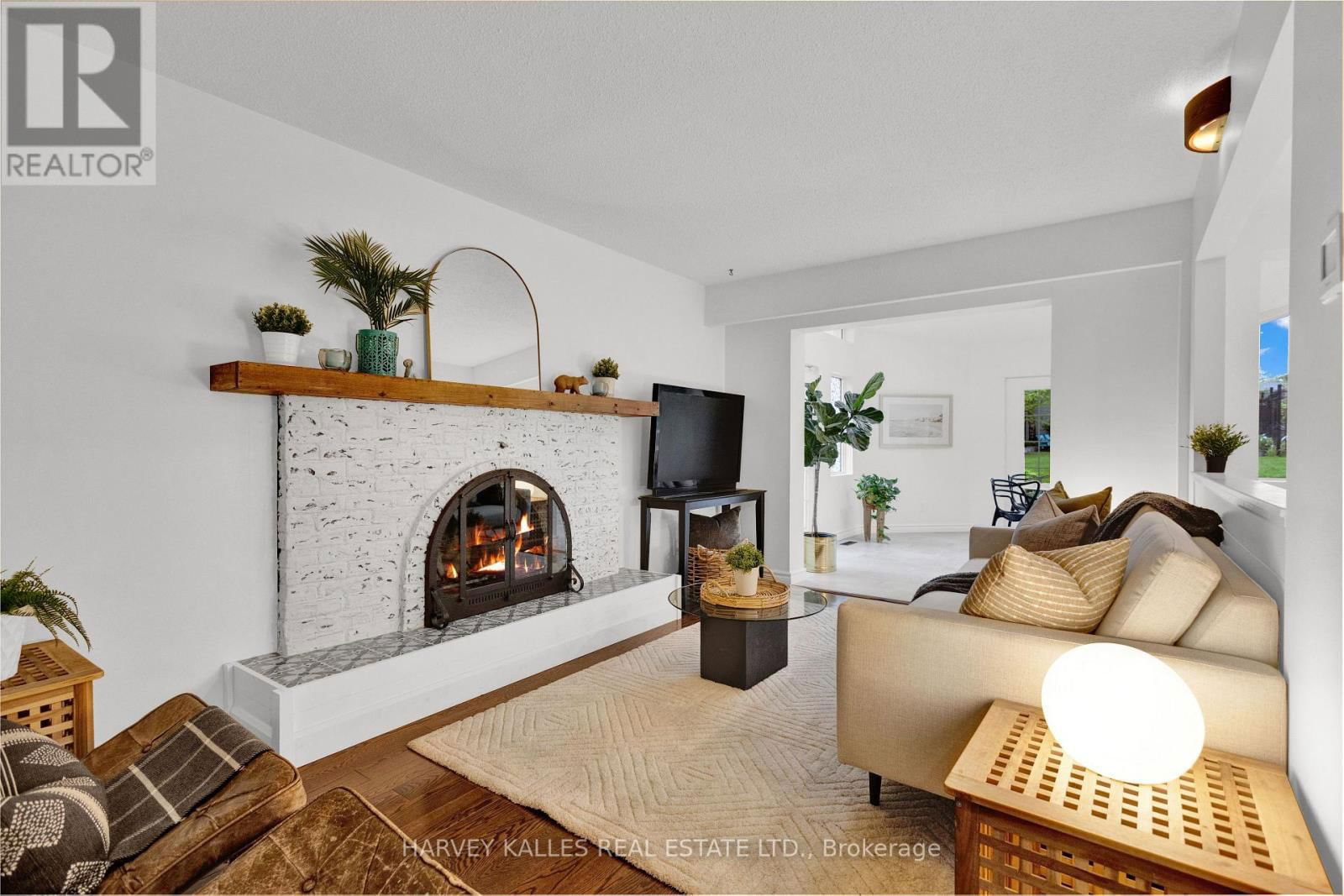 534 OAKWOOD DRIVE Image 10