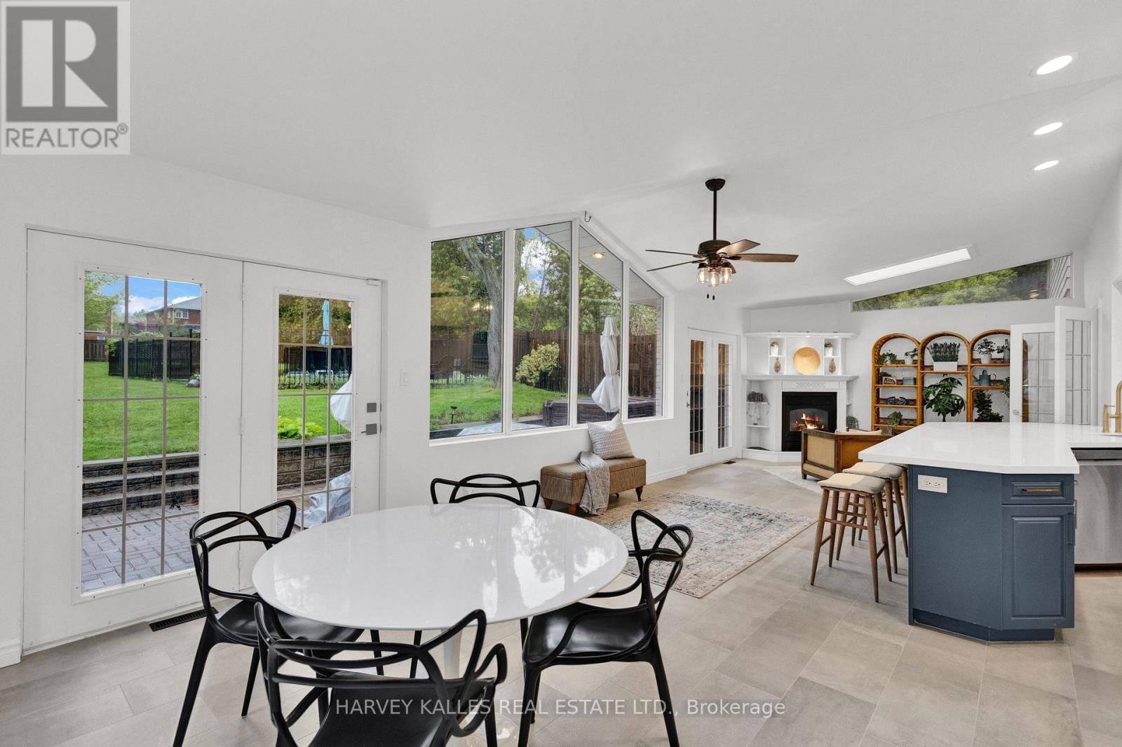 534 OAKWOOD DRIVE Image 12