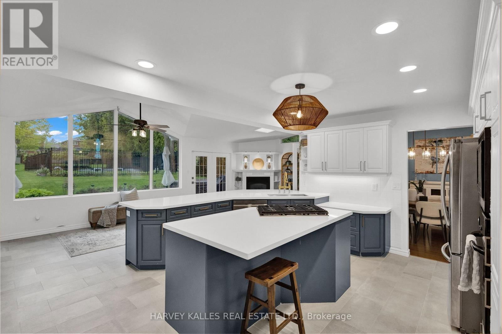 534 OAKWOOD DRIVE Image 14