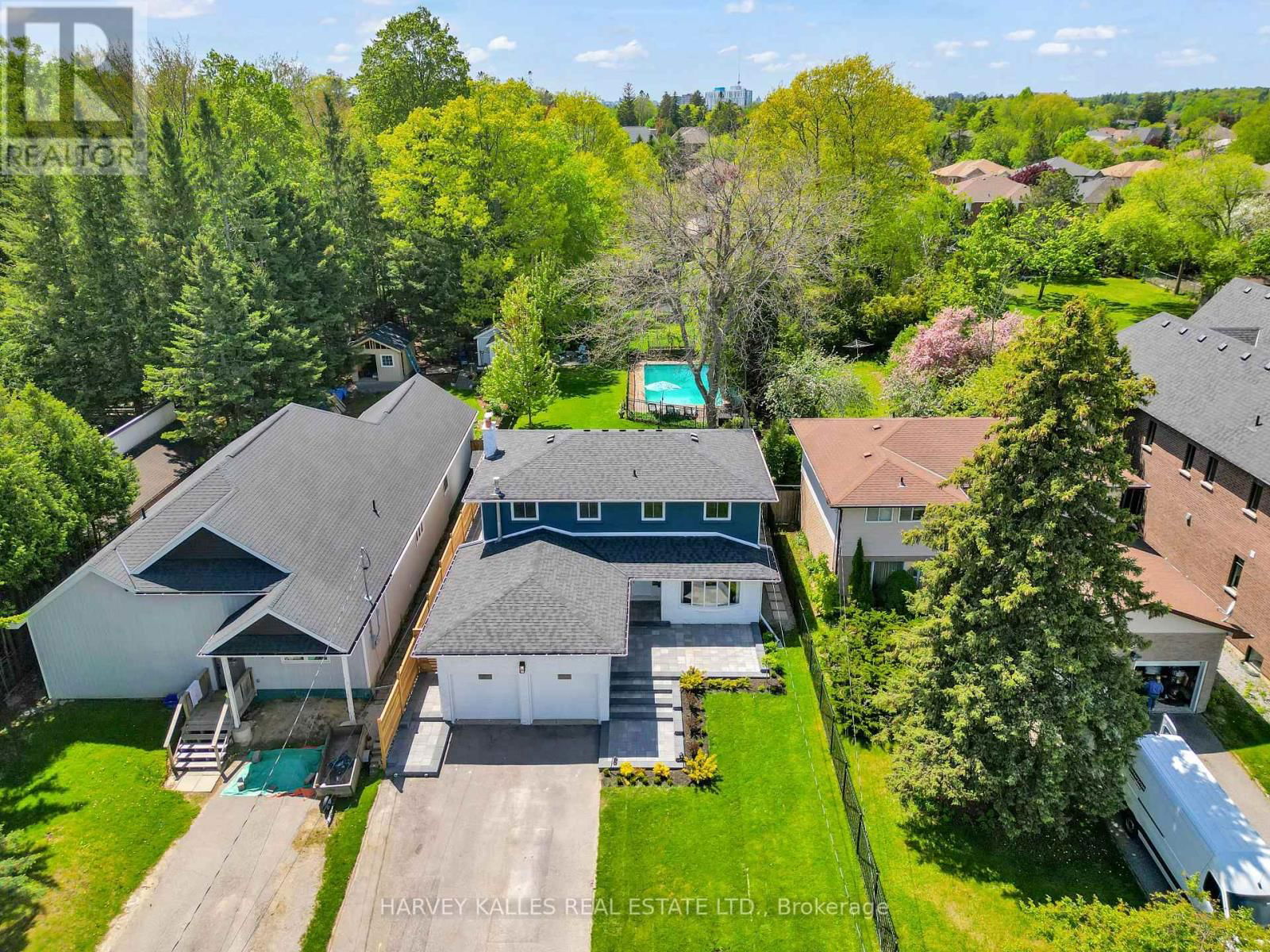 534 OAKWOOD DRIVE Image 2
