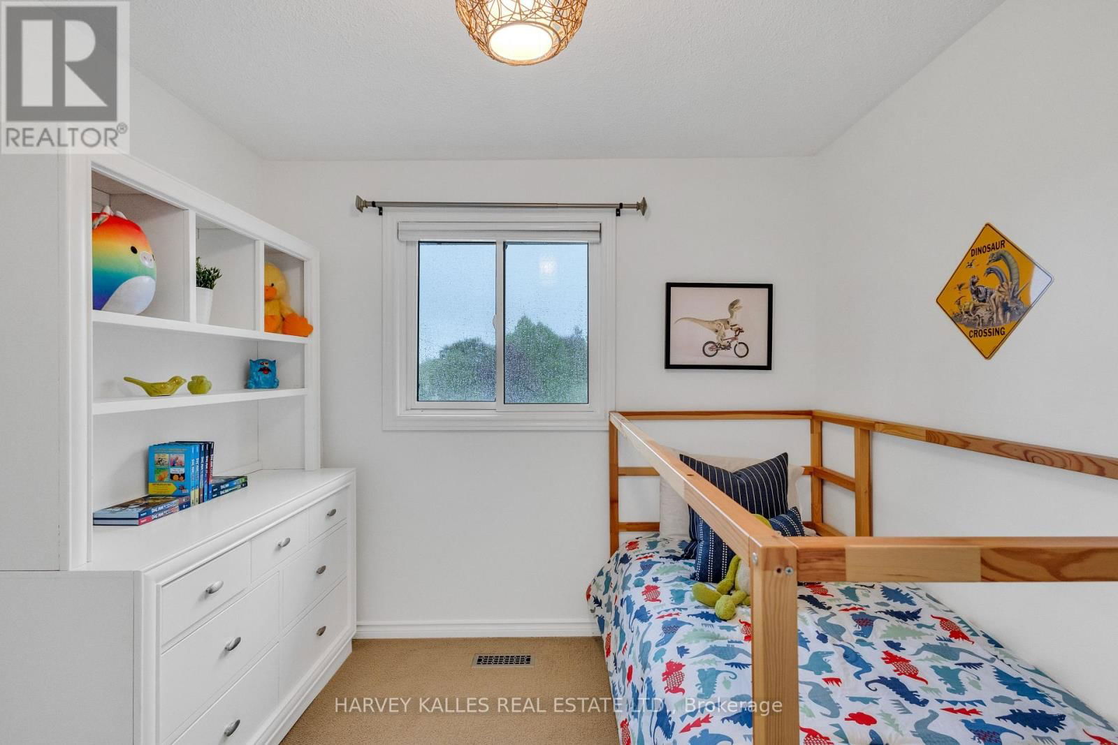 534 OAKWOOD DRIVE Image 30