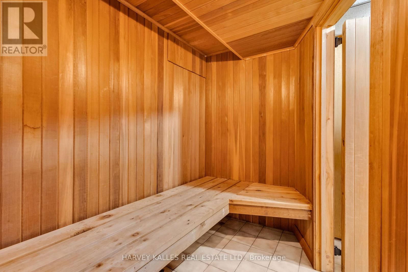 534 OAKWOOD DRIVE Image 34