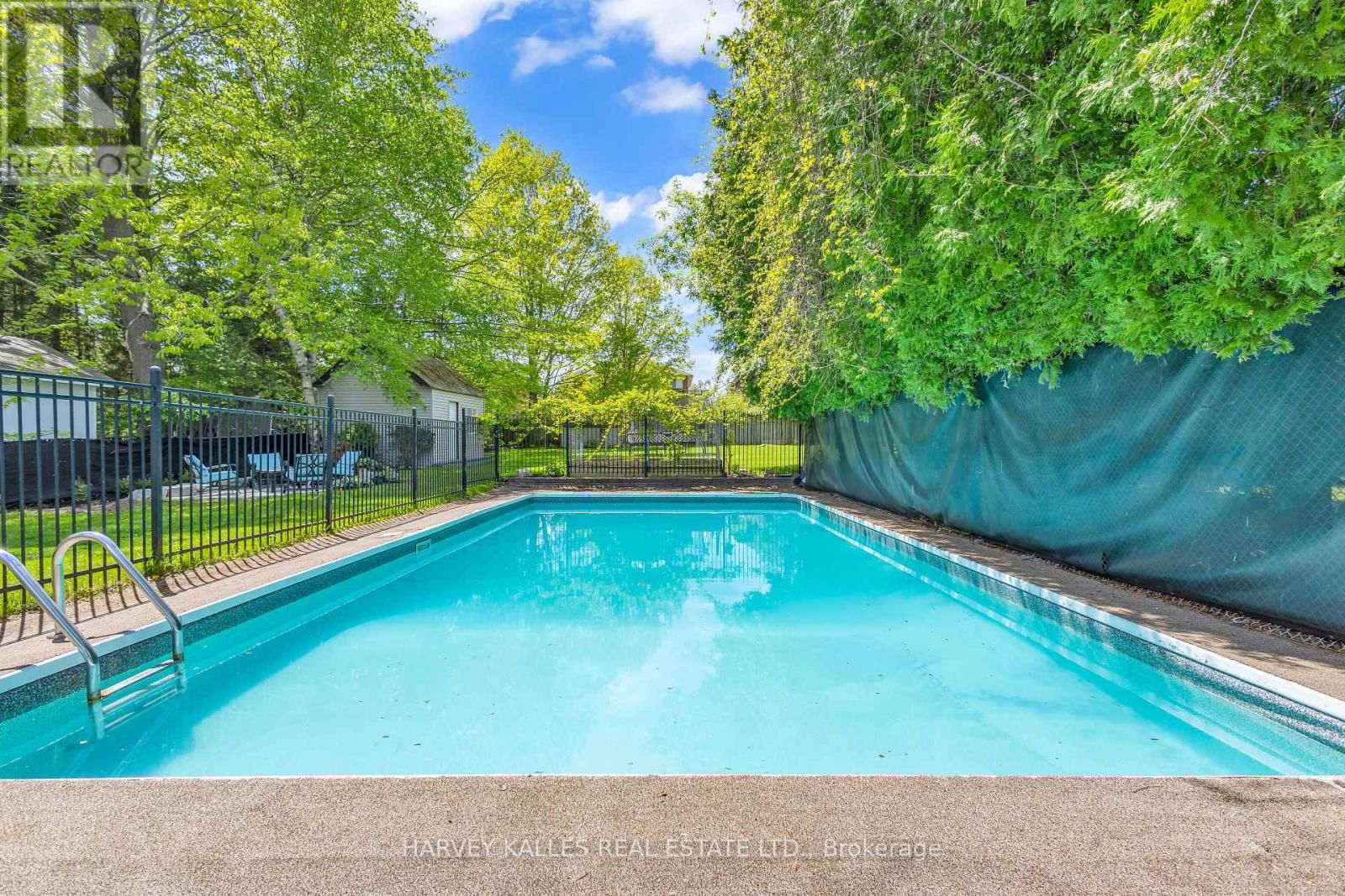 534 OAKWOOD DRIVE Image 47