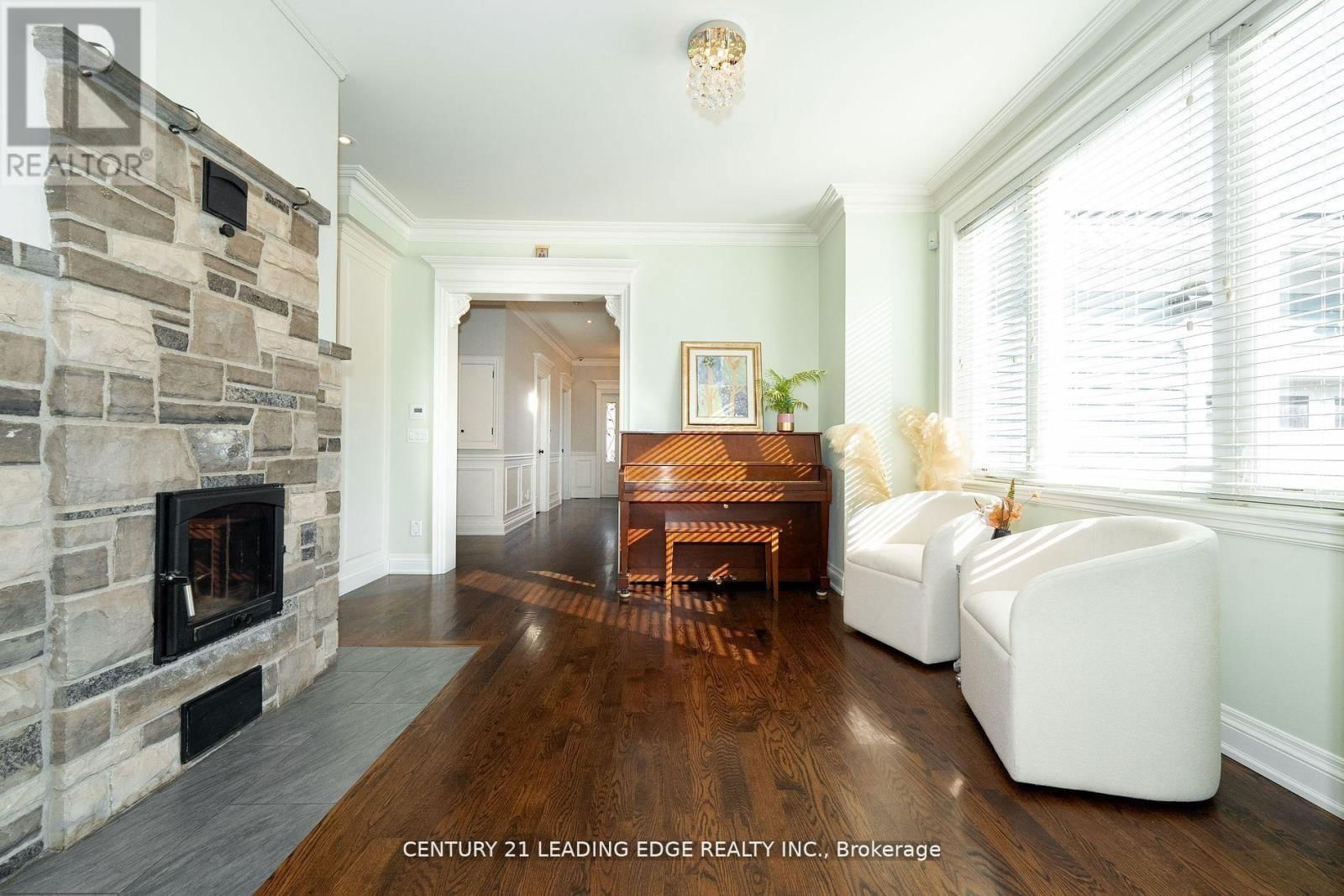 12 GRADWELL DRIVE Image 10