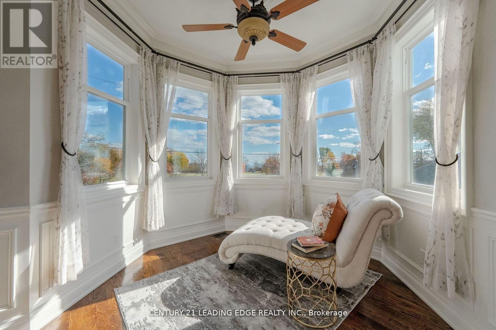 12 GRADWELL DRIVE Image 16