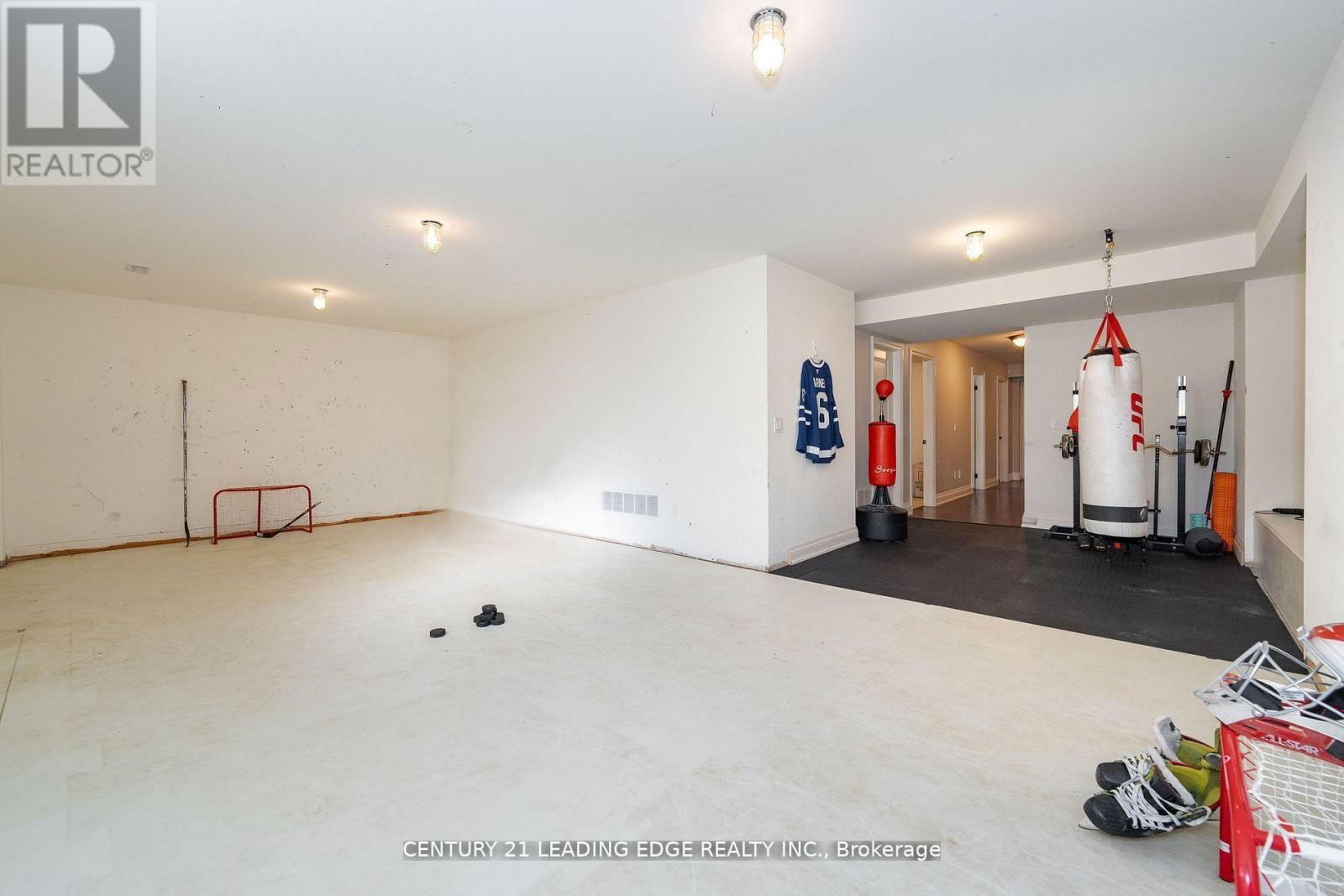 12 GRADWELL DRIVE Image 30