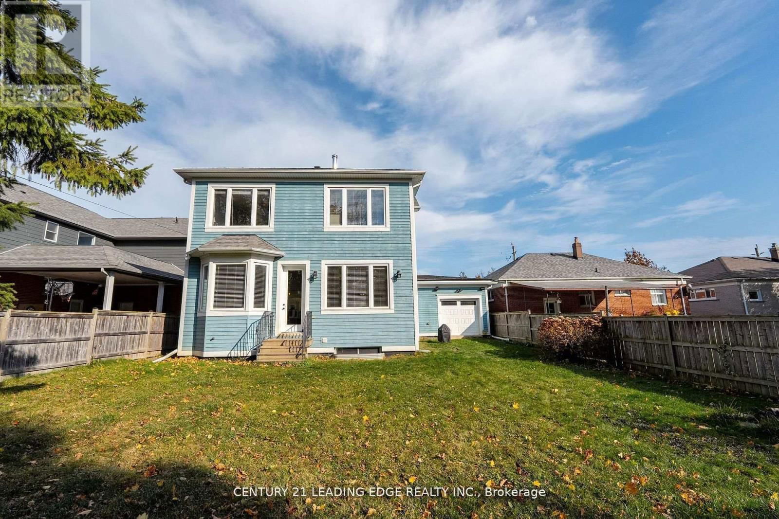 12 GRADWELL DRIVE Image 31