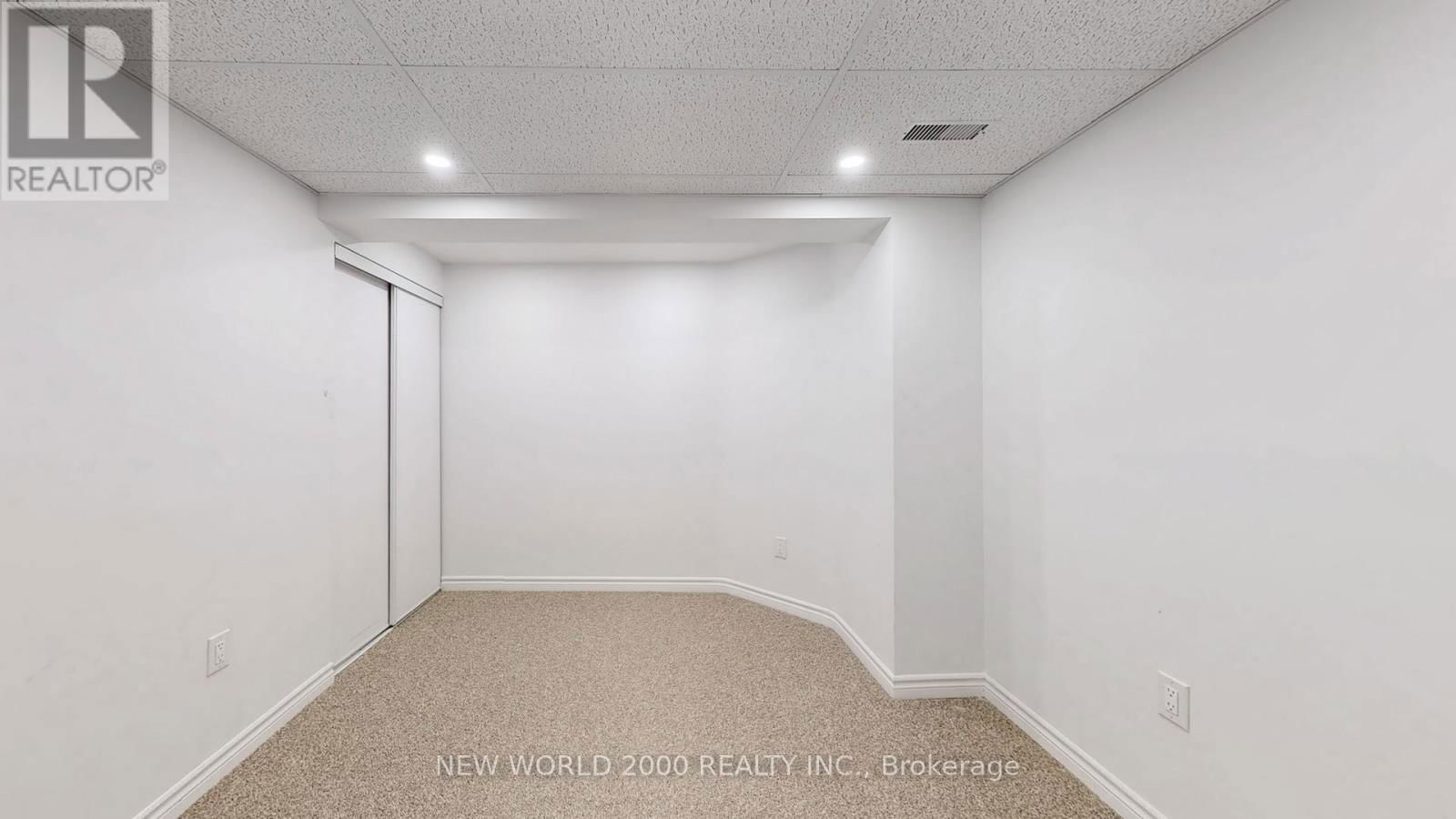 7 FINNEGAN PLACE Image 32