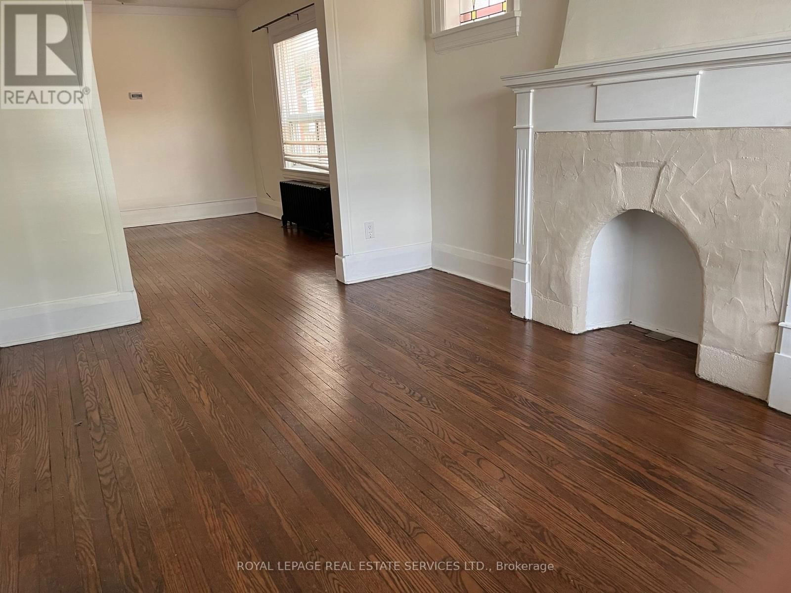 Main - 40 BONNIE BRAE BOULEVARD Image 8