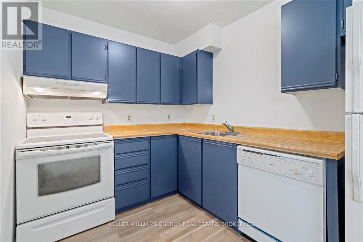 78 - 1133 RITSON ROAD NORTH Image 17