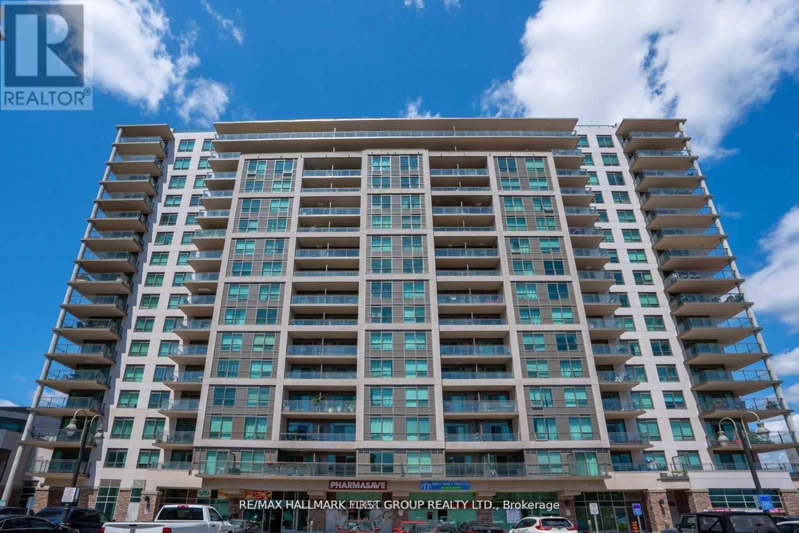 14 - 1235 BAYLY STREET Image 2