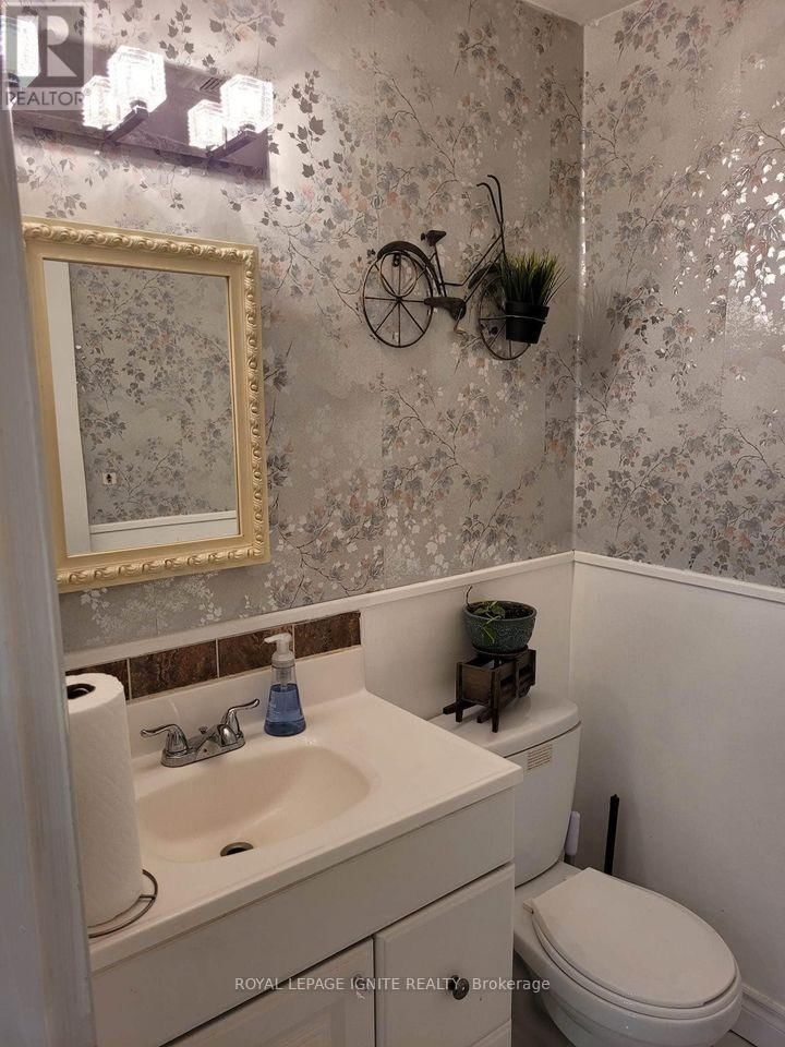 72 DUNDALK DRIVE Image 11