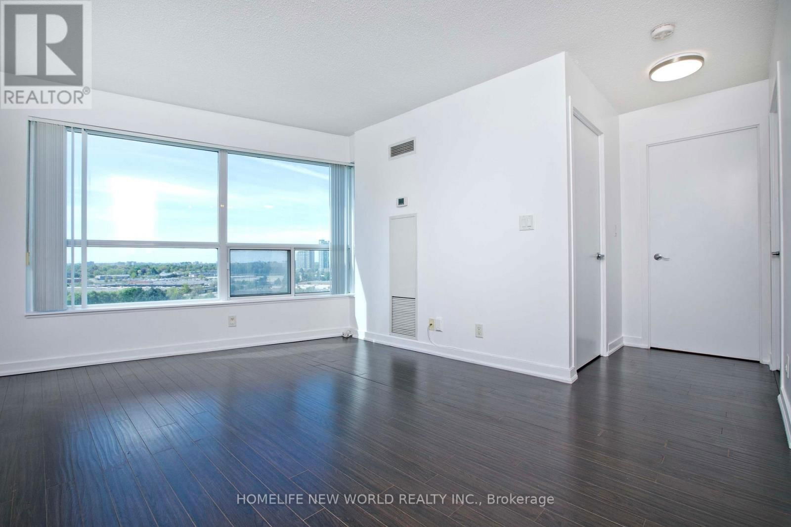 1110 - 38 LEE CENTRE DRIVE Image 11