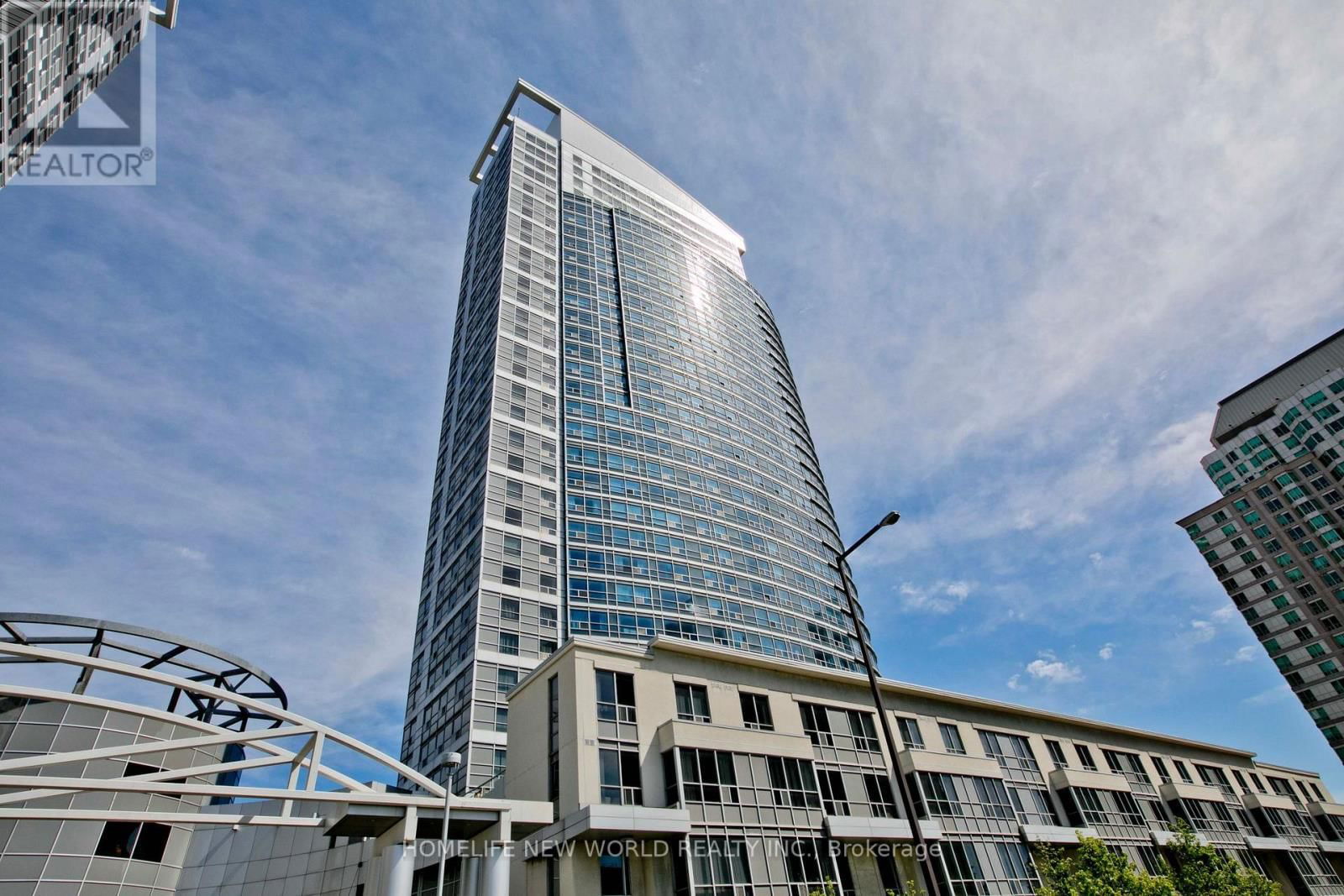 1110 - 38 LEE CENTRE DRIVE Image 2