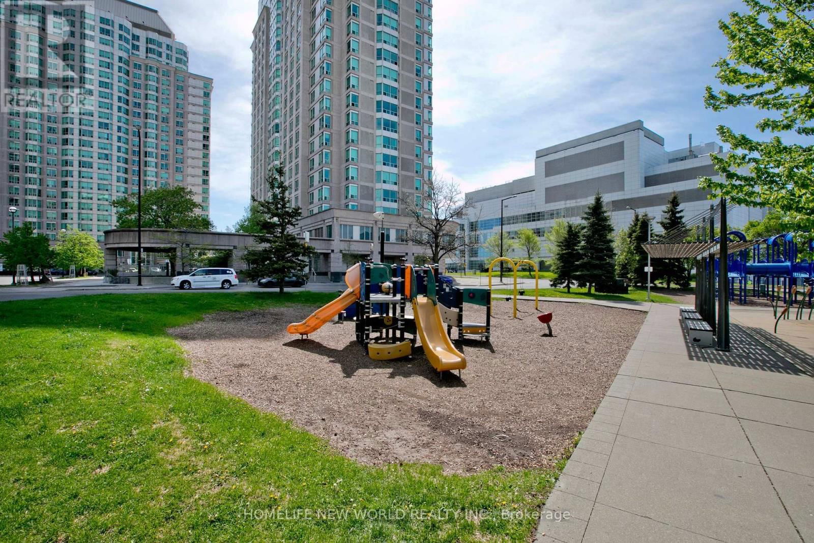 1110 - 38 LEE CENTRE DRIVE Image 26
