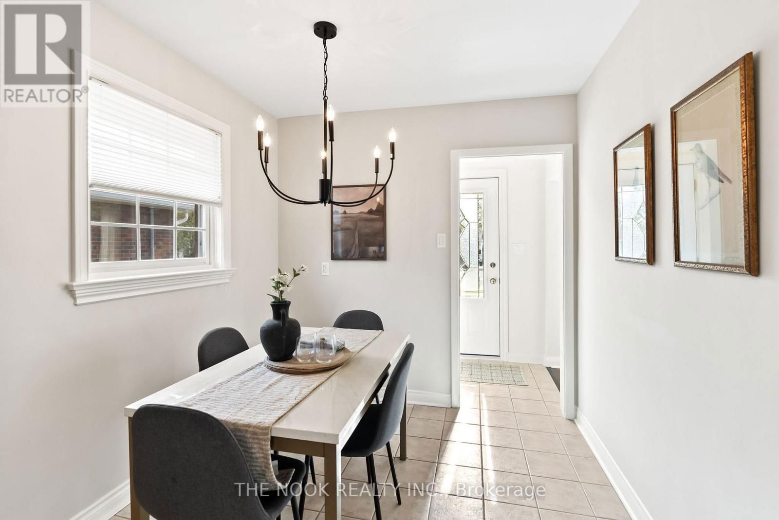 287 WINDSOR STREET Image 14