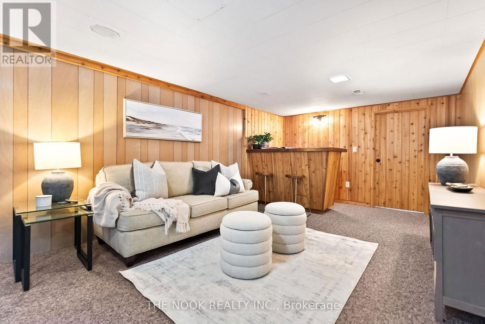 287 WINDSOR STREET Image 24