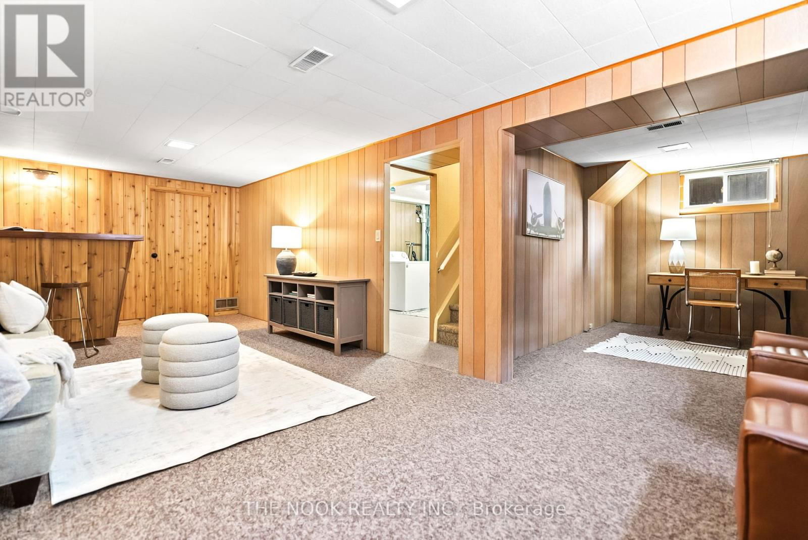 287 WINDSOR STREET Image 32