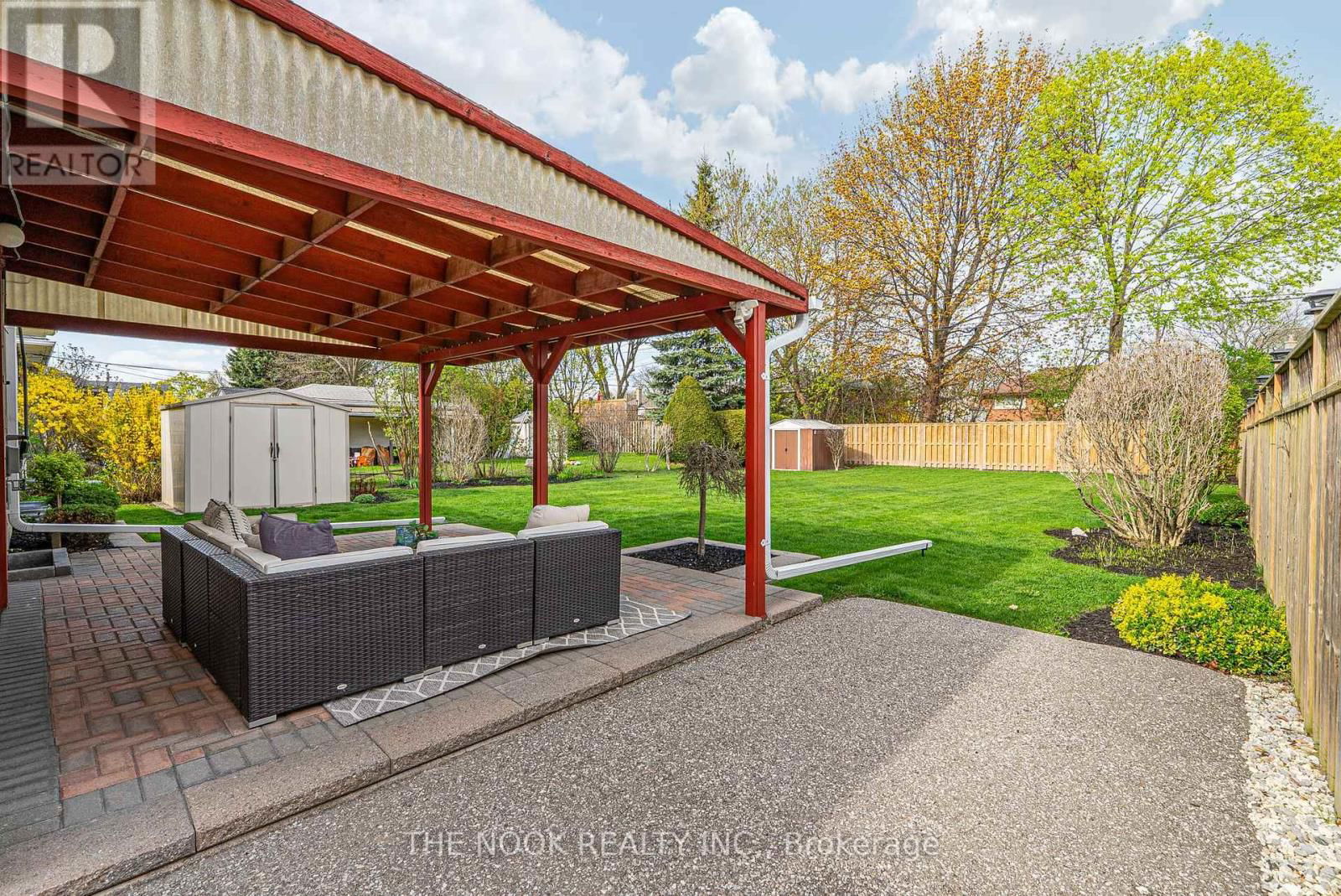 287 WINDSOR STREET Image 38