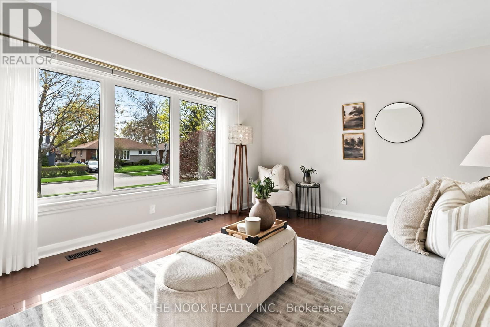 287 WINDSOR STREET Image 5