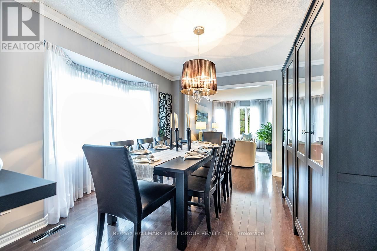1 WATERSDOWN CRESCENT Image 10