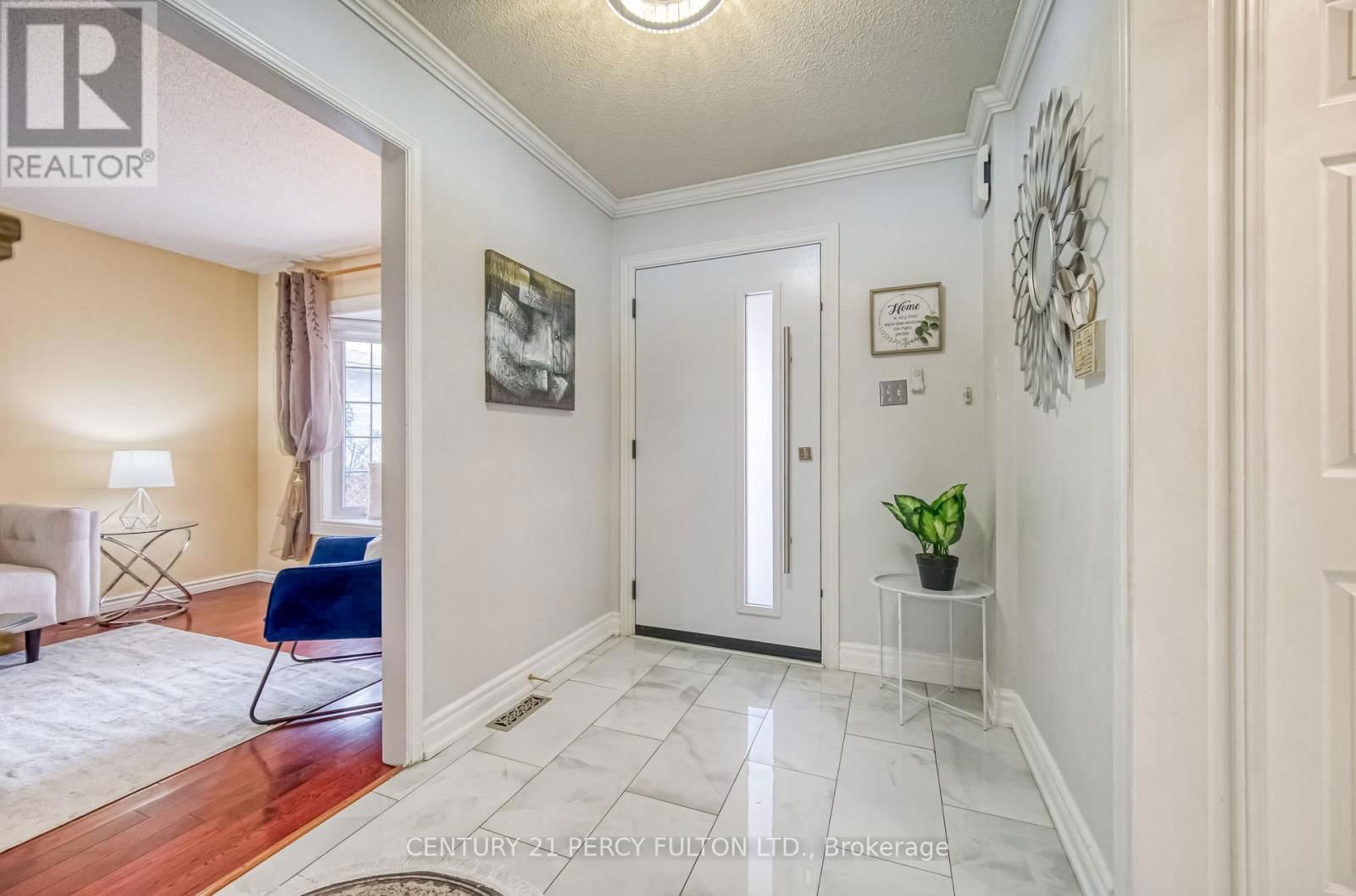 82 CHAPMAN DRIVE Image 3