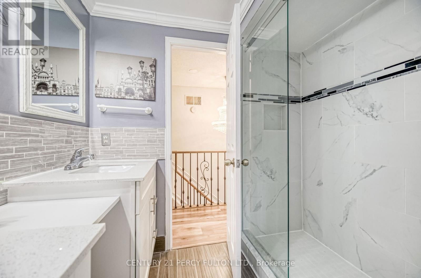 82 CHAPMAN DRIVE Image 30