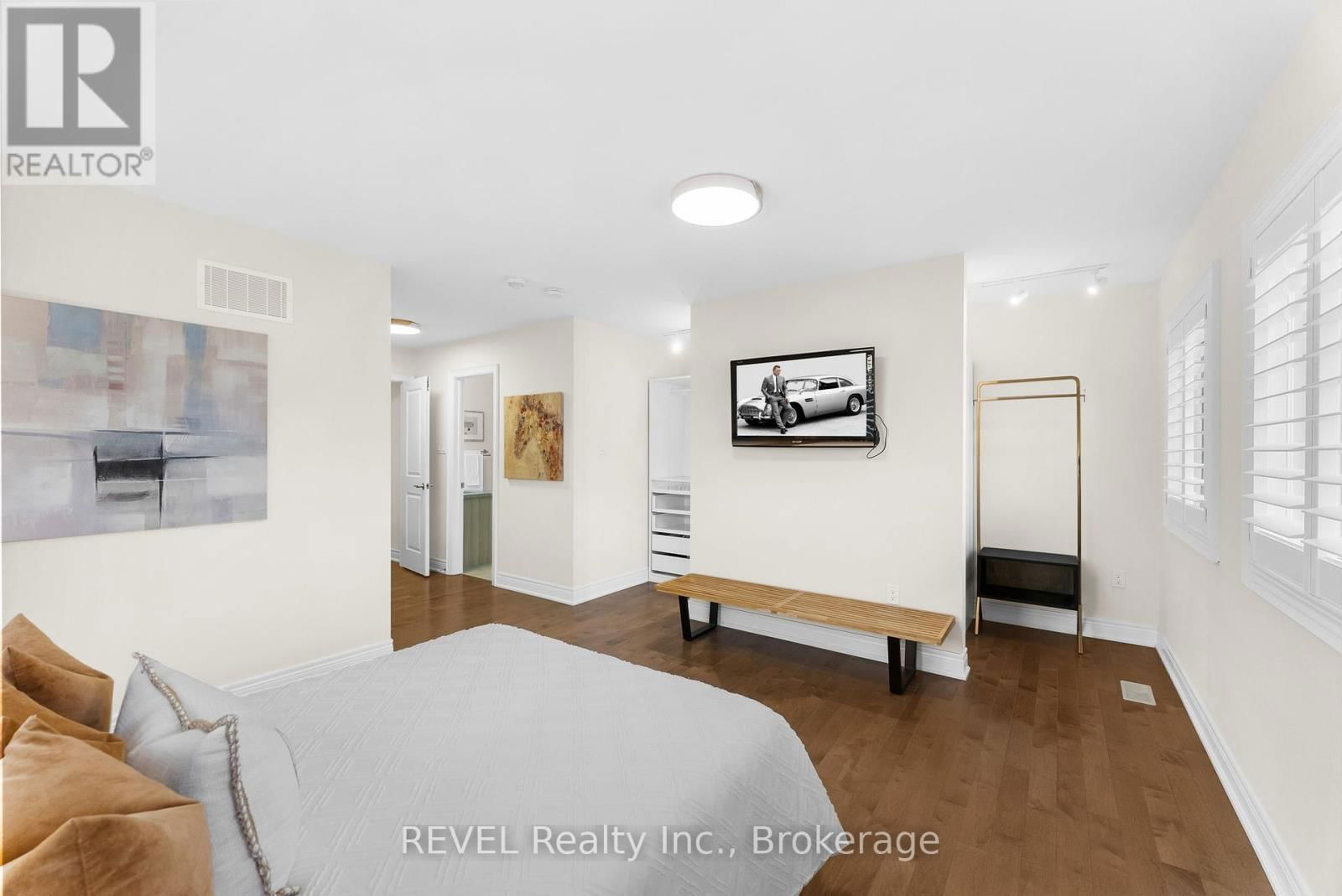 15 GLENGOWAN STREET Image 19