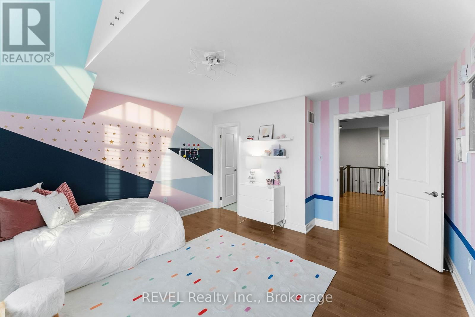 15 GLENGOWAN STREET Image 23