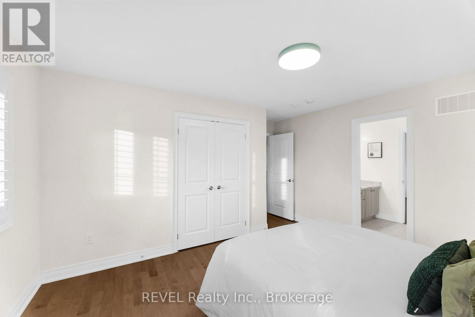 15 GLENGOWAN STREET Image 30