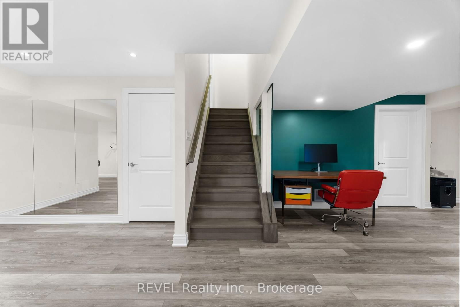 15 GLENGOWAN STREET Image 32