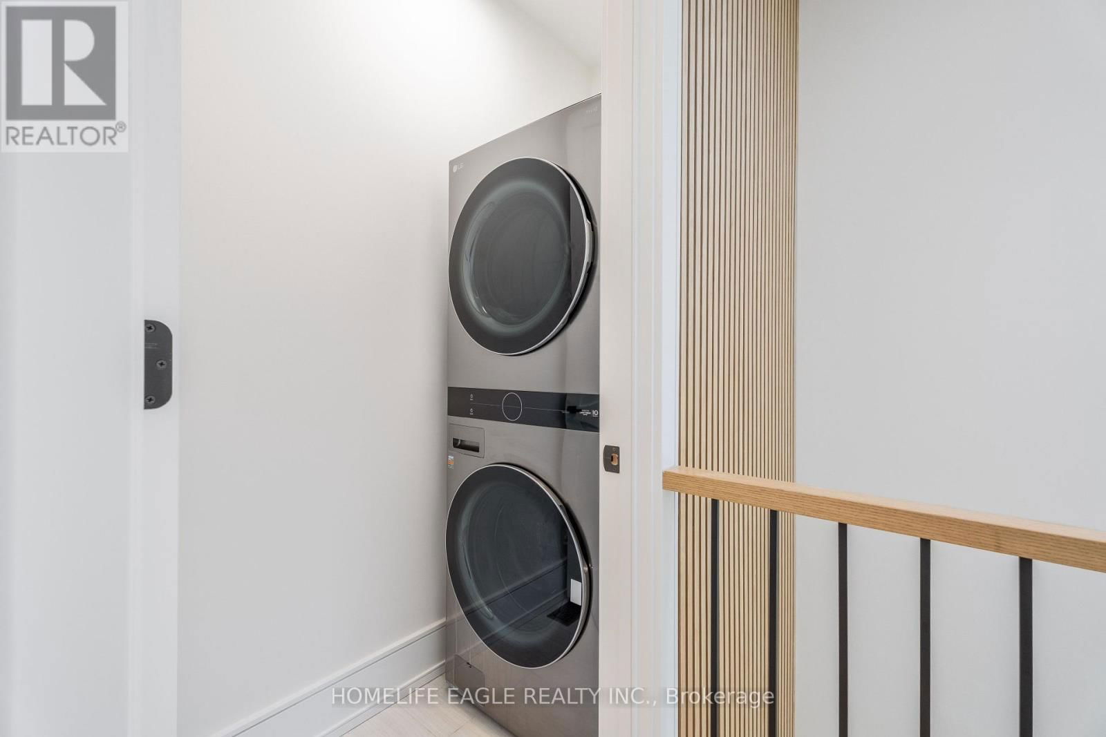 109B HEALE AVENUE Image 20