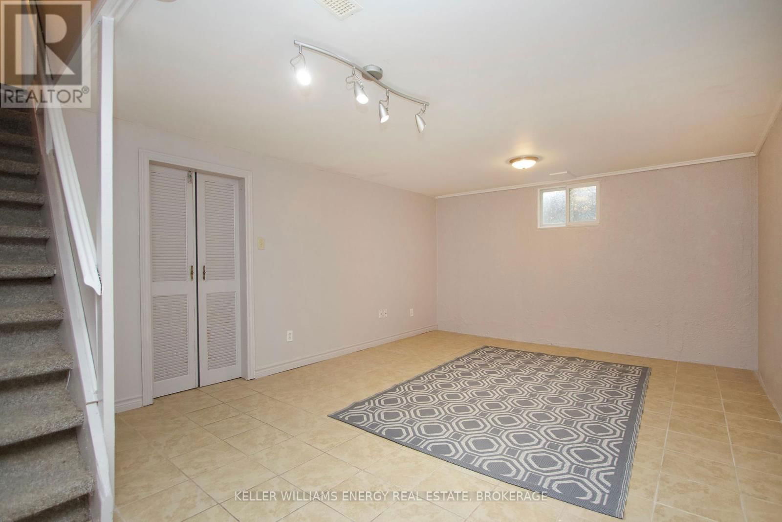 4 units - 743 CYPRESS AVENUE Image 14