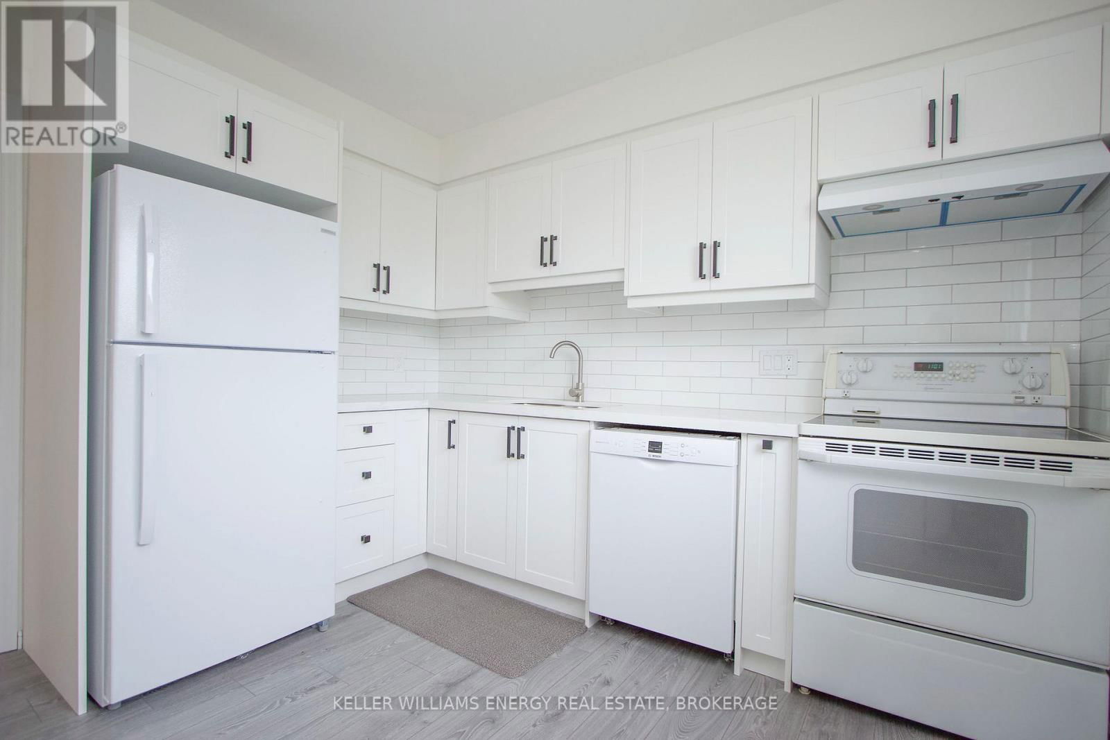 4 units - 743 CYPRESS AVENUE Image 5