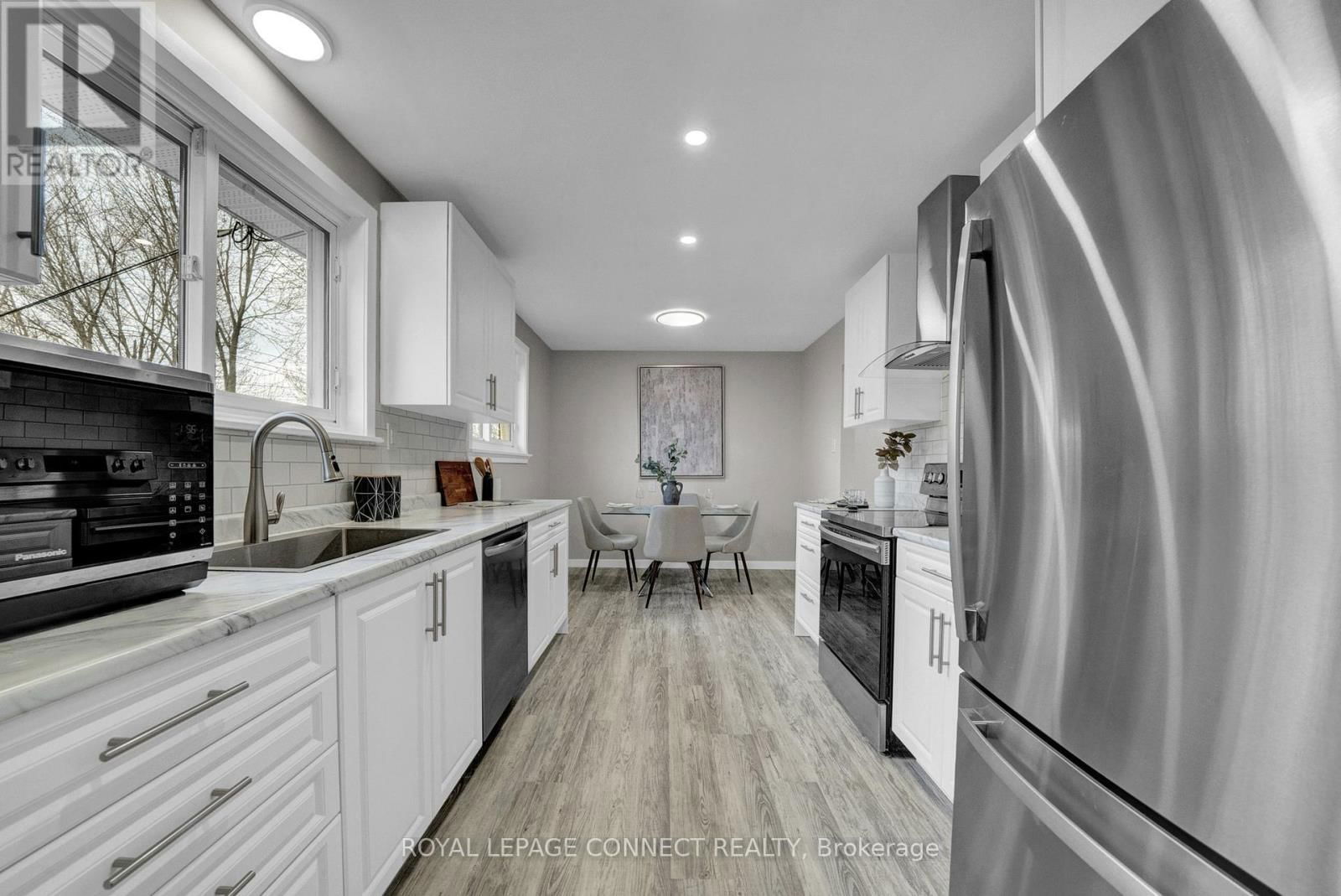 8 GRAHAM COURT Image 10