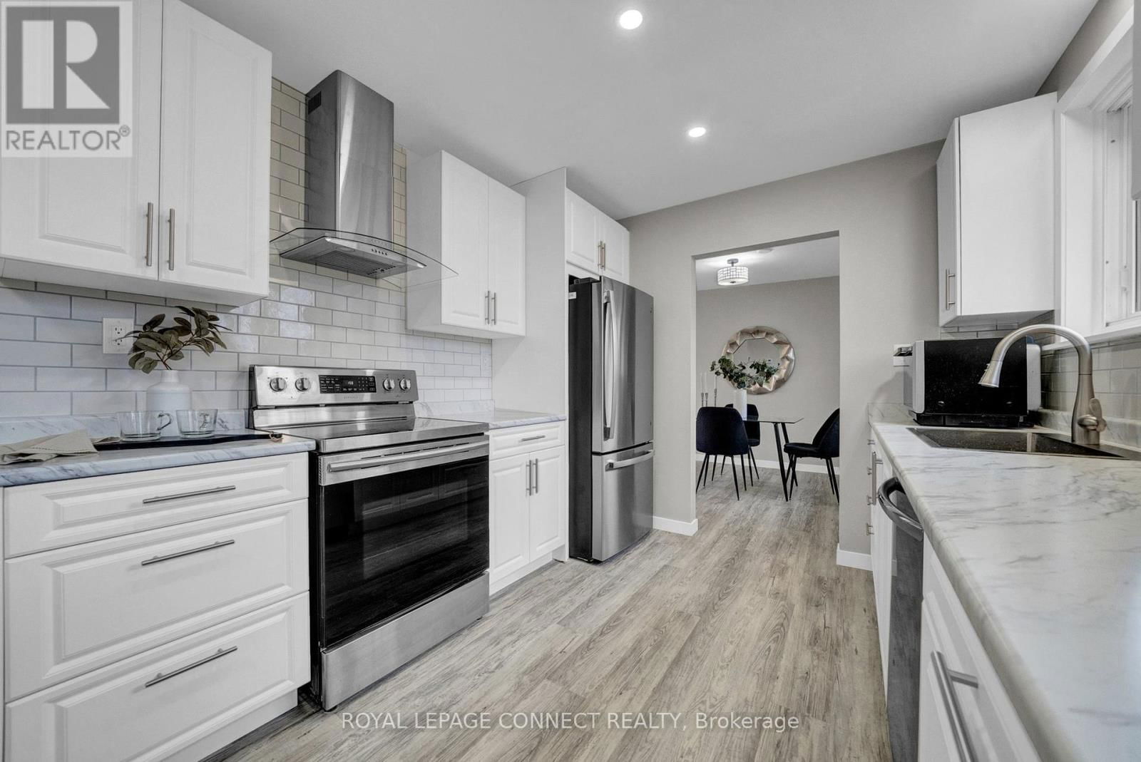 8 GRAHAM COURT Image 11