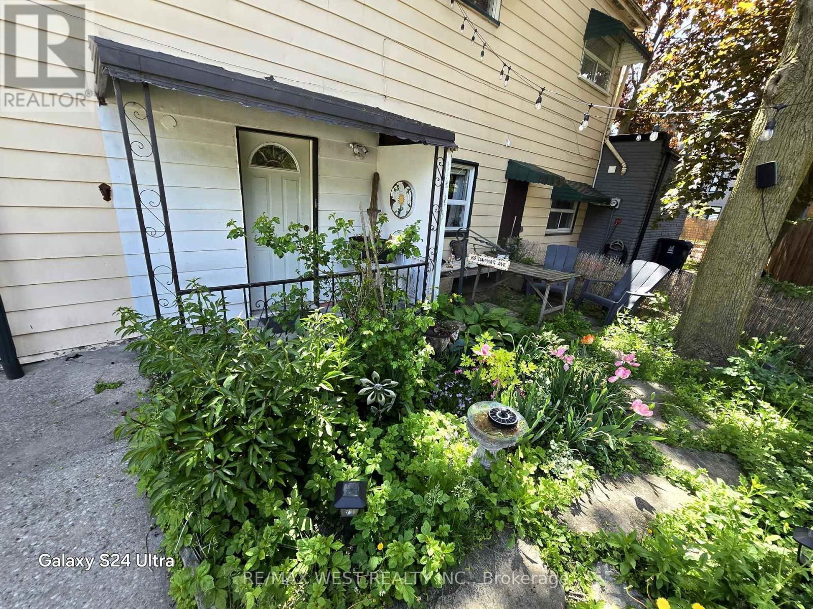 B (BACK) - 66 DAGMAR AVENUE Image 1