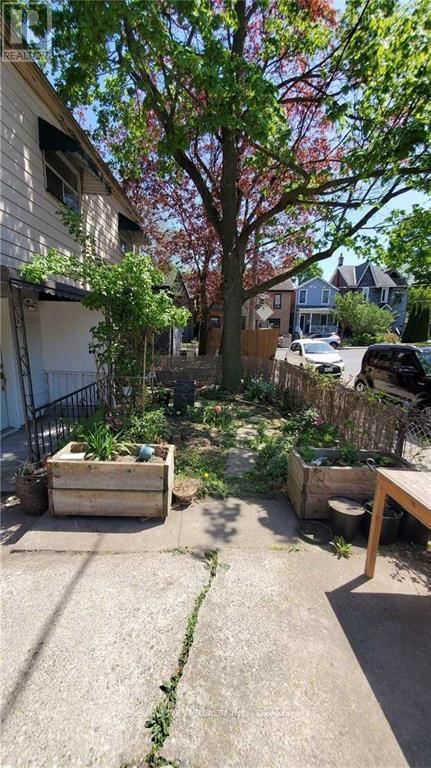 B (BACK) - 66 DAGMAR AVENUE Image 3