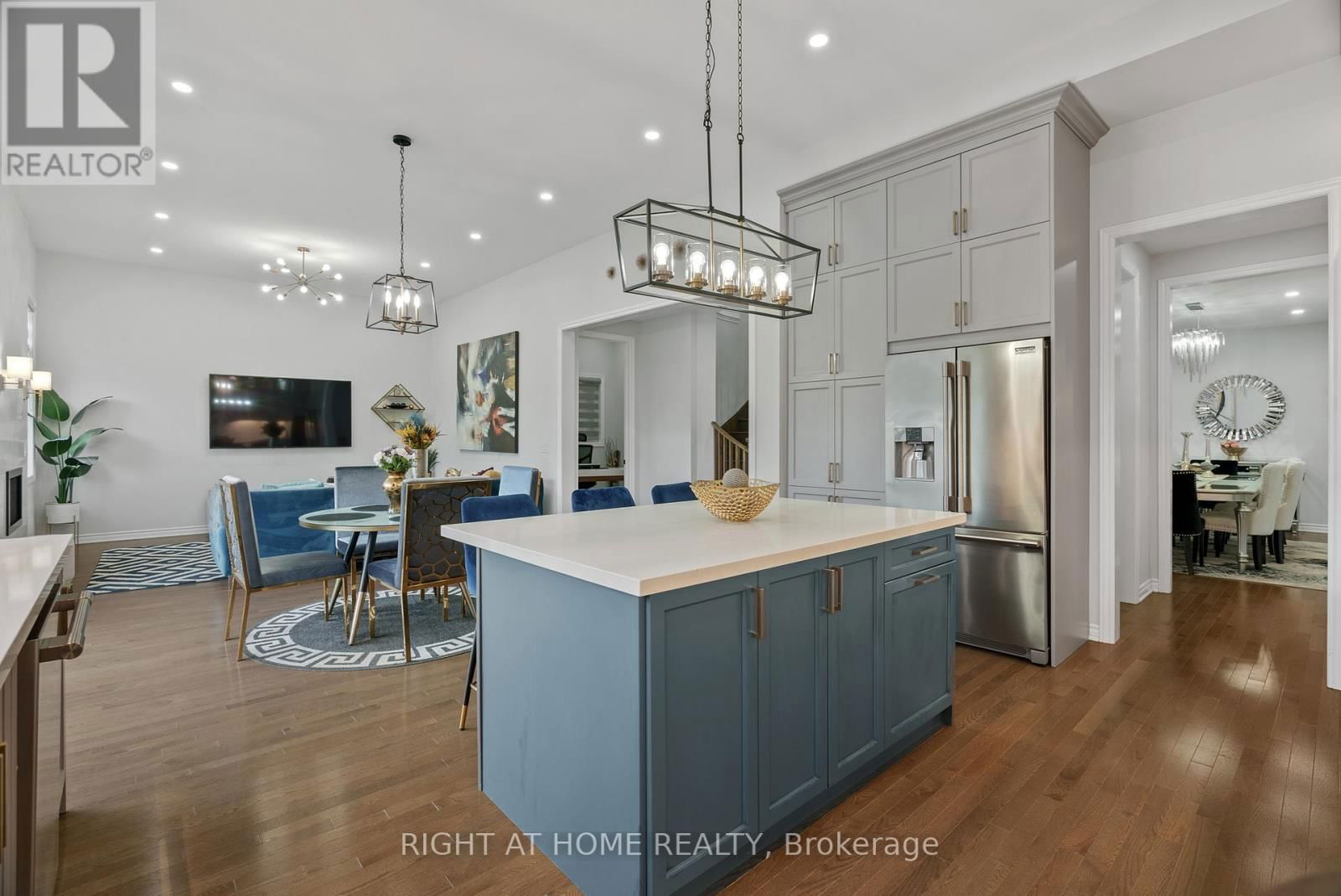 41 BREMNER STREET Image 16