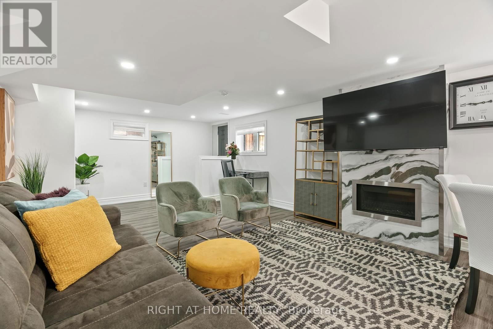 41 BREMNER STREET Image 40