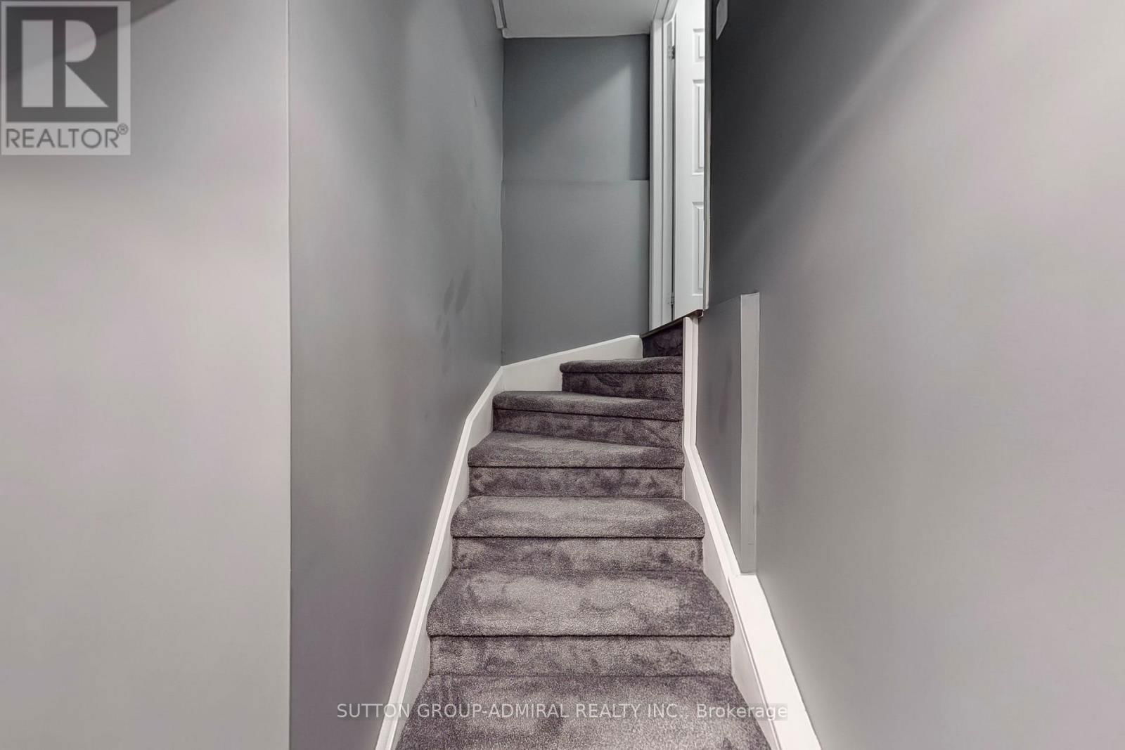 4 BLANCHARD COURT Image 30