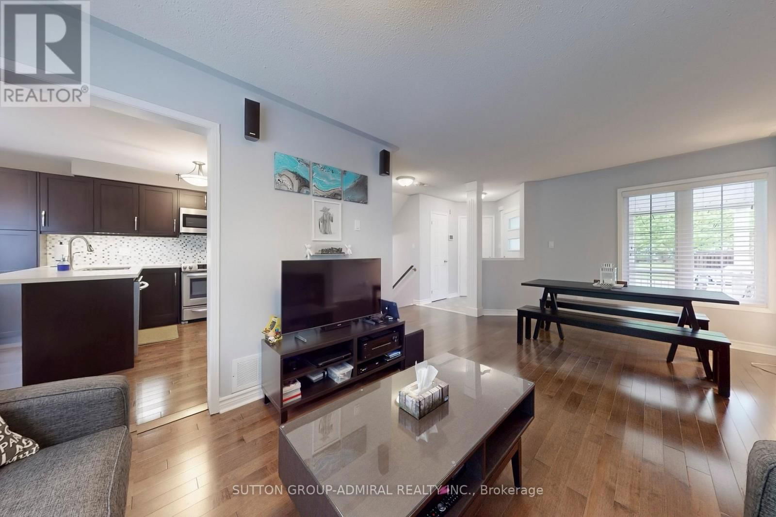 4 BLANCHARD COURT Image 7